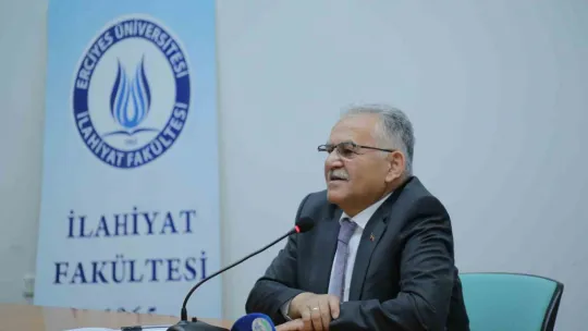 Genç dostu başkan, Kampüs Buluşmaları'nda öğrencilerle bir araya geldi