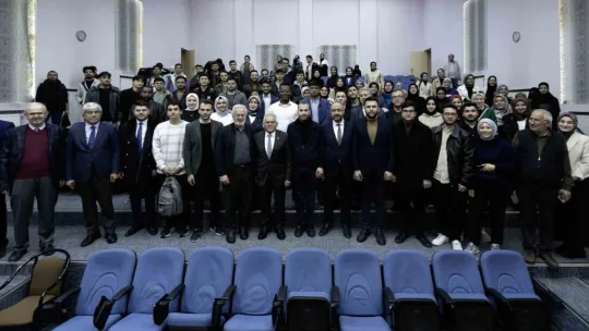Genç dostu başkan, Kampüs Buluşmaları'nda öğrencilerle bir araya geldi