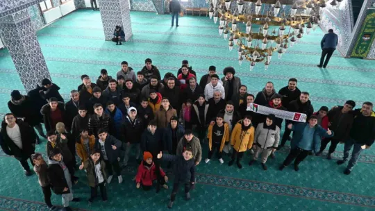 AGD'li gençler Erciyes'te doyasıya eğlendi