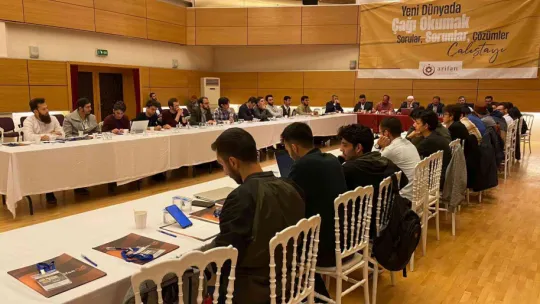 Gençlerin sorunlarna çözüm arayan çalıştay başladı