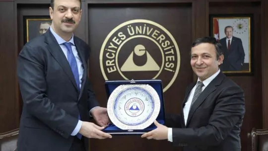 Gençlik ve Spor Bakan Yardımcısı Aksu, Rektör Çalış'ı Ziyaret Etti