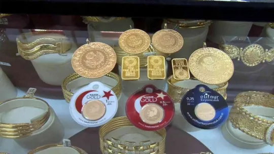 Gram altının çeyreği revaçta