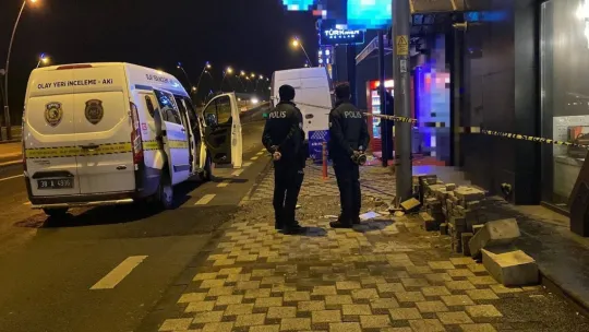 Gündüz tartıştığı adama, akşam da kendi kafasına sıktı