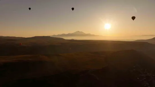 Güney Afrikalı turistlerin Soğanlı Vadisi'nde renkli anları