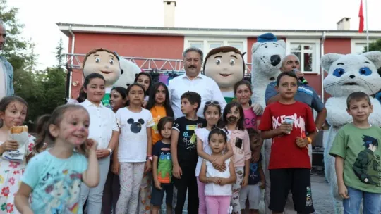 Gürpınar Sakinleri 'Mahalle Buluşması'nda Bir Araya Geldi