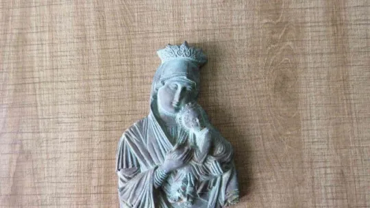 Güven timleri tarihi eser yakaladı