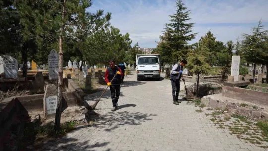 Hacılar bayrama hazır