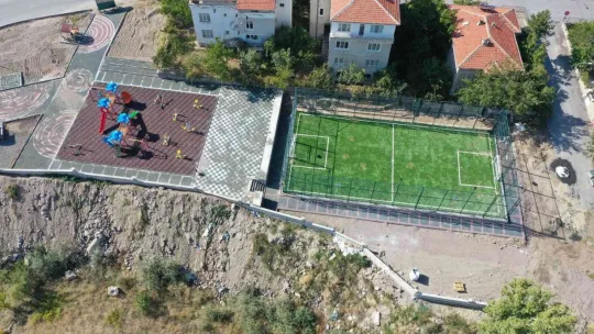Hacılar'da güneş enerjisiyle aydınlanacak yeni parklar inşa ediliyor