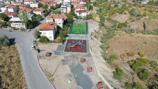 Hacılar'da güneş enerjisiyle aydınlanacak yeni parklar inşa ediliyor