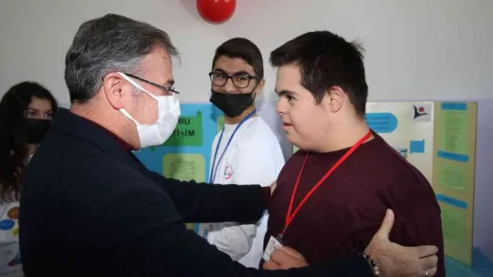 Hacılar'da TÜBİTAK Bilim Fuarı'na büyük ilgi