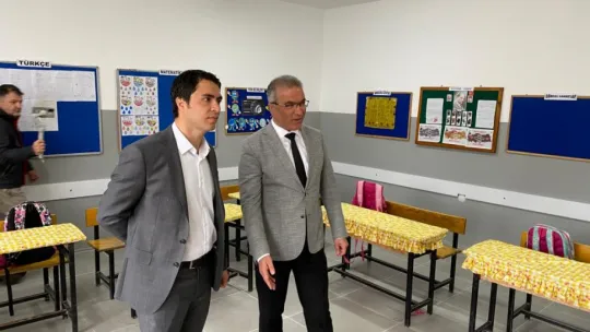 Hamurcu İlkokulu yeni yüzüyle eğitime açıldı