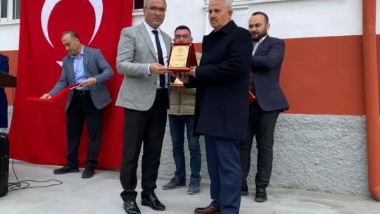 Hamurcu İlkokulu yeni yüzüyle eğitime açıldı