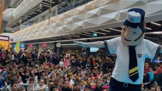 Harika Kanatlar Tuna Life Center'da sahne aldı