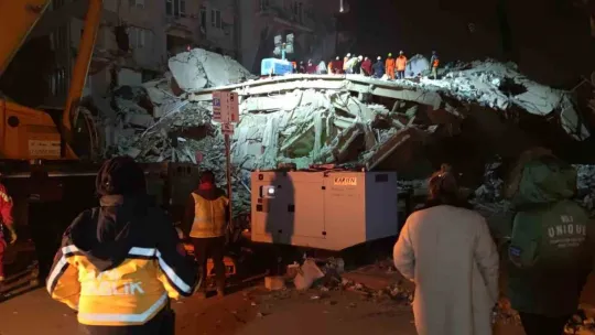 Hatay sokaklarındaki ölüm sessizliği
