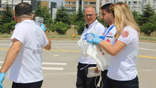 Helikopter ambulanslar Ferah bebeğin gözü için havalandı