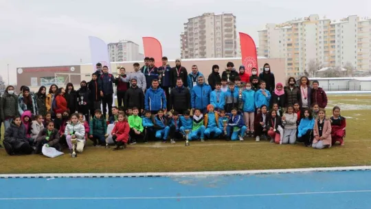 Heyet-i Temsiliye Atletizm Yarışlarının ilk gün müsabakaları sona erdi