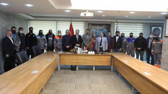 Hizmet-İş Sendikası ve belediye işçilerinden Başkan Palancıoğlu'na teşekkür