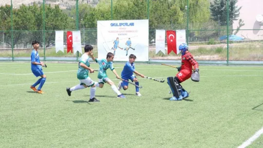 Hokey Grup Birinciliği tamamlandı