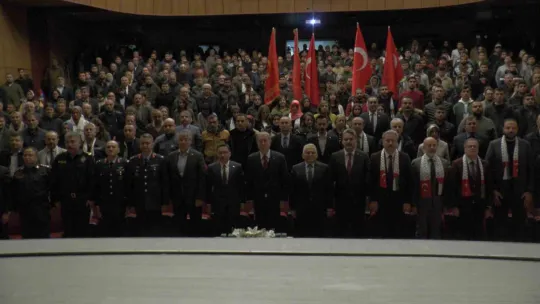 Hulusi Akar: 'Filistin'de yaşanan savaş değil, soykırımdır'
