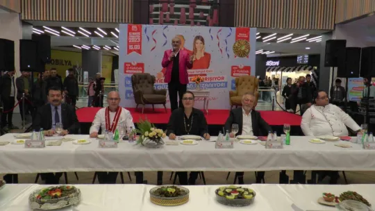 Hünerli anneler, Anneler Günü'nde en güzel sarmayı yapmak için yarıştı