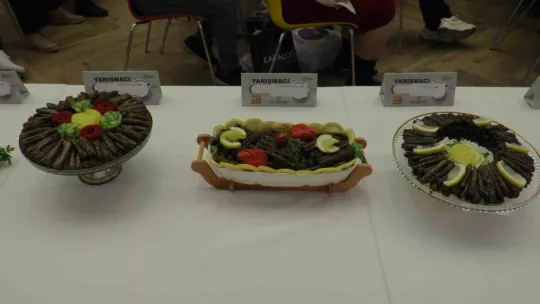 Hünerli anneler, Anneler Günü'nde en güzel sarmayı yapmak için yarıştı