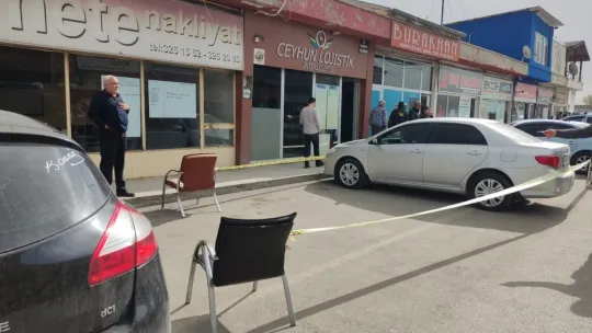 Husumetli iki grubun kavgasında kan aktı