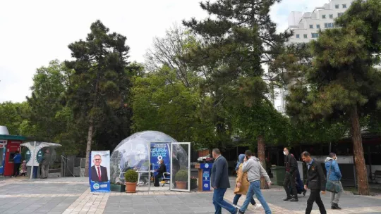 İletişim Küresi Saat Kulesi'nde Hizmet Verecek