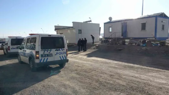 İnşaat bekçisi kulübede ölü bulundu