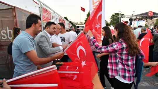 İş Dünyası 'Türkiye Aşkına' yürüdü