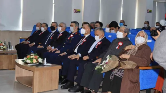 İstiklal Marşı'nın kabulü Kayseri'de coşkuyla kutlandı