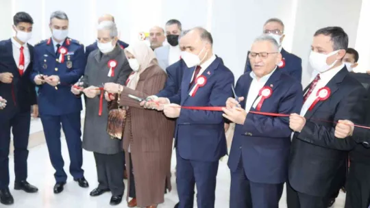 İstiklal Marşı'nın kabulü Kayseri'de coşkuyla kutlandı