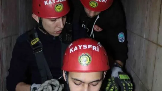 İtfaiye erlerinin 'komando' gibi zorlu eğitimi