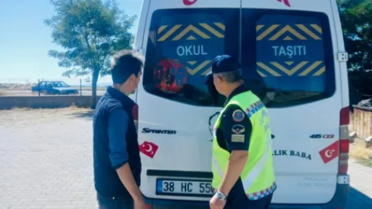 Okul servis araçlarına sıkı denetim