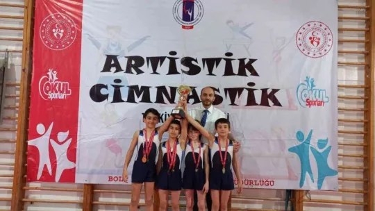 Kadir Has Ortaokulu Türkiye Şampiyonu oldu