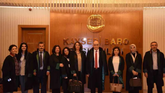 Kamu avukatları isyanlarda
