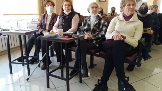 Karaciğer ve pankreas hastalıkları eczacılara anlatıldı