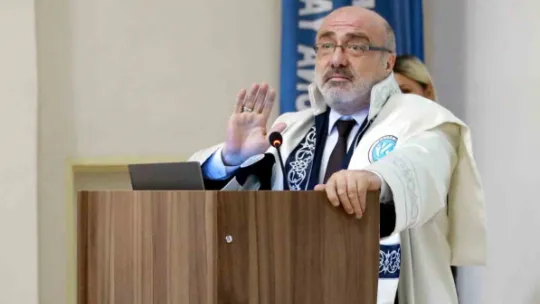 Karamustafa: 'Bağladığımız bu kuşak bilgelik kuşağıdır'