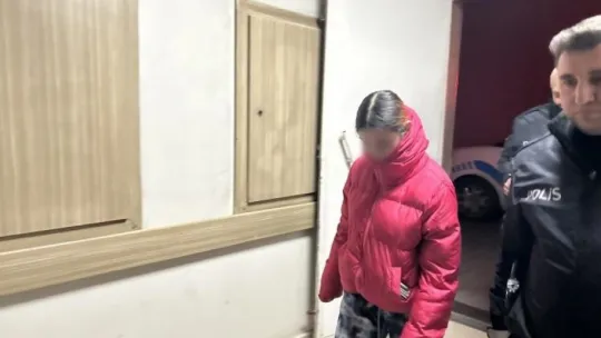 Karısı tarafından bıçaklanan adam ağır yaralandı