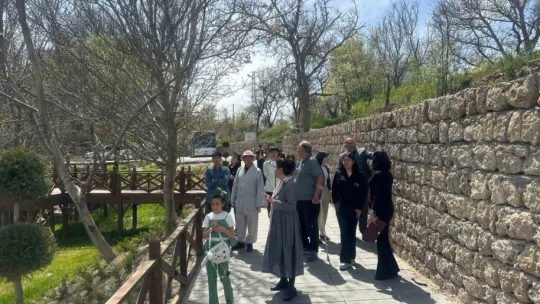 Kayabaşı Cam Seyir Terası'nın ilk misafirleri Güney Kore'den