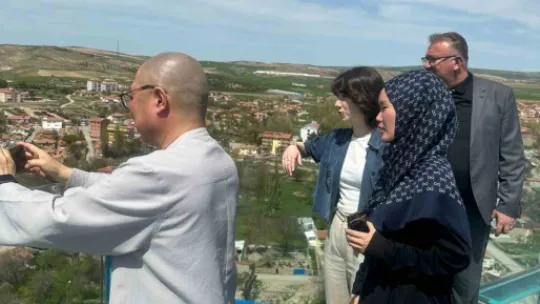 Kayabaşı Cam Seyir Terası'nın ilk misafirleri Güney Kore'den
