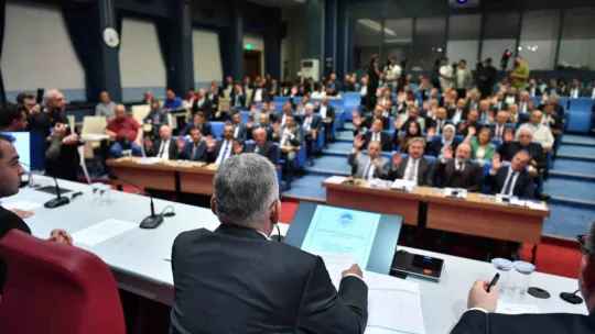 Büyükşehir Meclisinde yeni komisyon üyeleri belirlendi