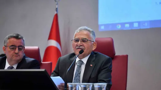 Büyükşehir Meclisinde yeni komisyon üyeleri belirlendi