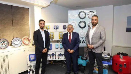 Kayseri Büyükşehir Belediyesi, 10 Ayda 60 Bin Kişiye Yüzme Kursu Verdi