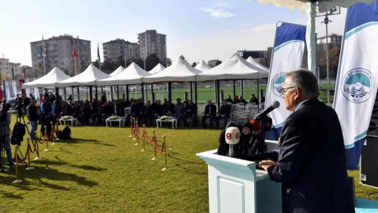 Büyükşehir'den Amatör Kulüplere Malzeme Desteği