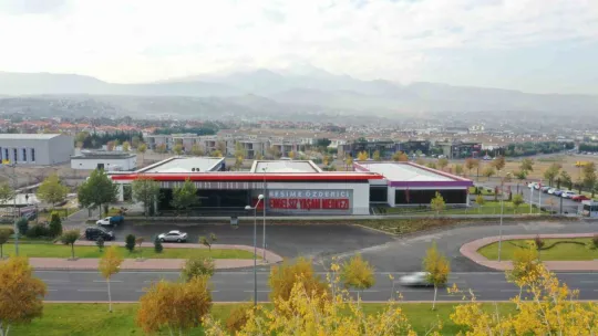 Kayseri, büyükşehir projeleri ile sağlıklı Kentler Birliği Dergisi'nde örnek gösterildi