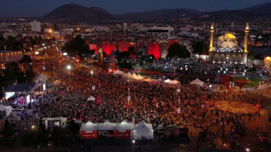 Kayseri'de 15 Temmuz coşkusu