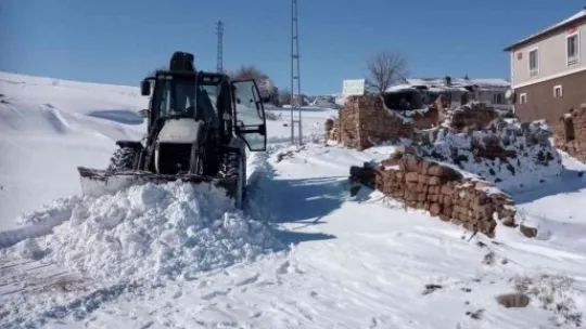 Kayseri'de 223 mahalle yolu ulaşıma kapalı
