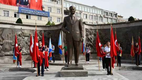 Kayseri'de 23 Nisan Ulusal Egemenlik ve Çocuk Bayramı kutlandı