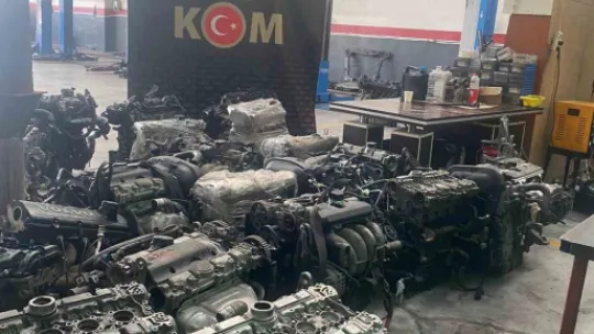 Kayseri'de 3 milyon TL'lik 30 adet kaçak otomobil motoru ele geçirildi