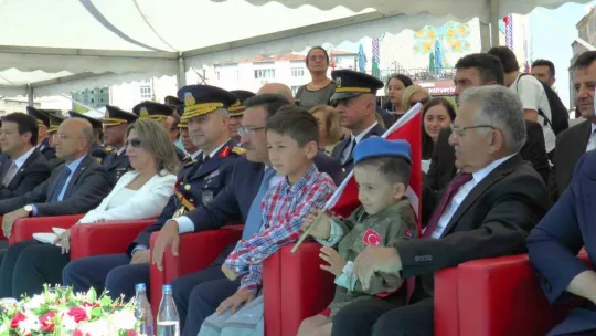 Kayseri'de 30 Ağustos coşkuyla kutlandı